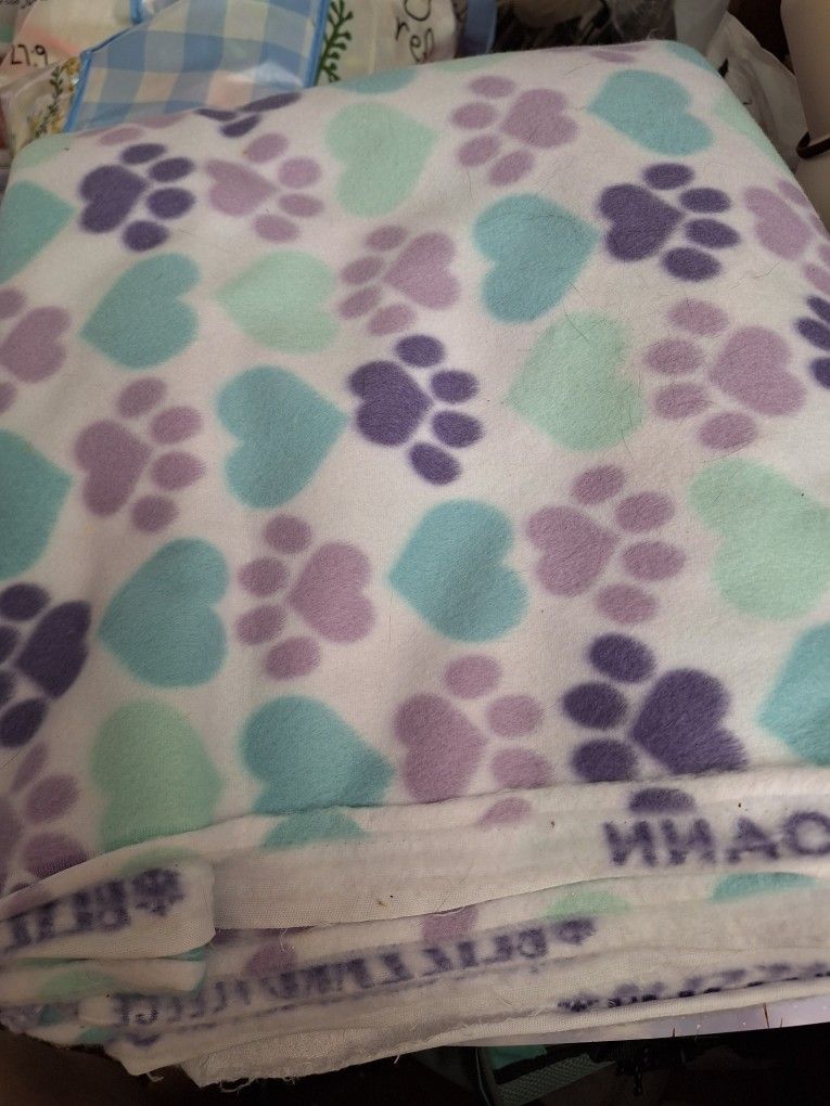 No Sew Fleece Throw