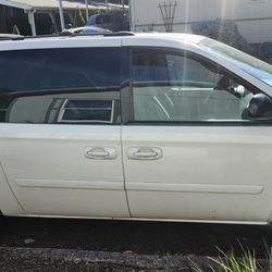 2004 Chrysler Town & Country