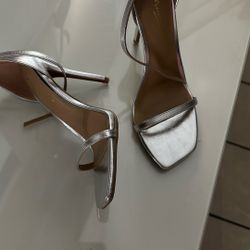 Silver Heels 