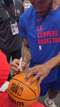 Autographed Kawhi Leonard Ball