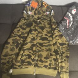 Camo Bape Hoodie 