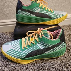 PUMA Elf x Clyde All-Pro Buddy the Elf Size 11M US Sizing good condition no box