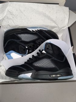 Jordan 5 black unc Sz 12