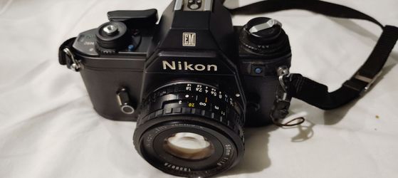Nikon EM 35mm Film Camera with 50mm f/1.8 Lens