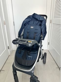 Chicco Bravo Quick-Fold Stroller - Great Condition!
