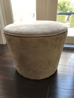 Chair with storage