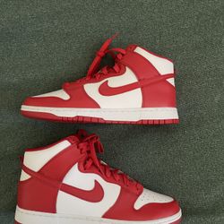 Nike Dunk High Red