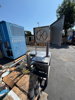 Hobart 5801 Commercial Meat & Bone Band Saw — $3,000