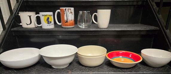 11-Pc Ultimate Kitchen Dishware & Mug Starter Set