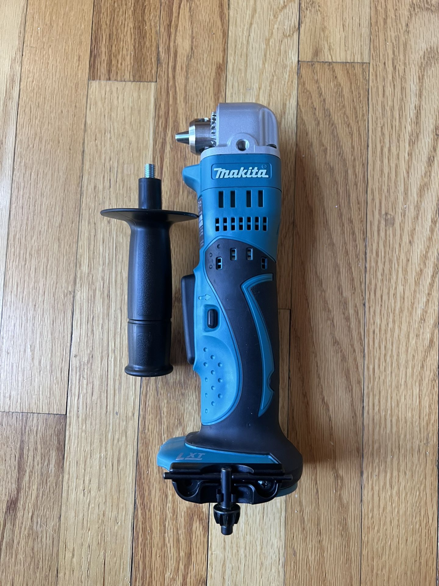 Makita 18V LXT Lithium-Ion 3/8 in. Cordless Angle Drill (Tool-Only)