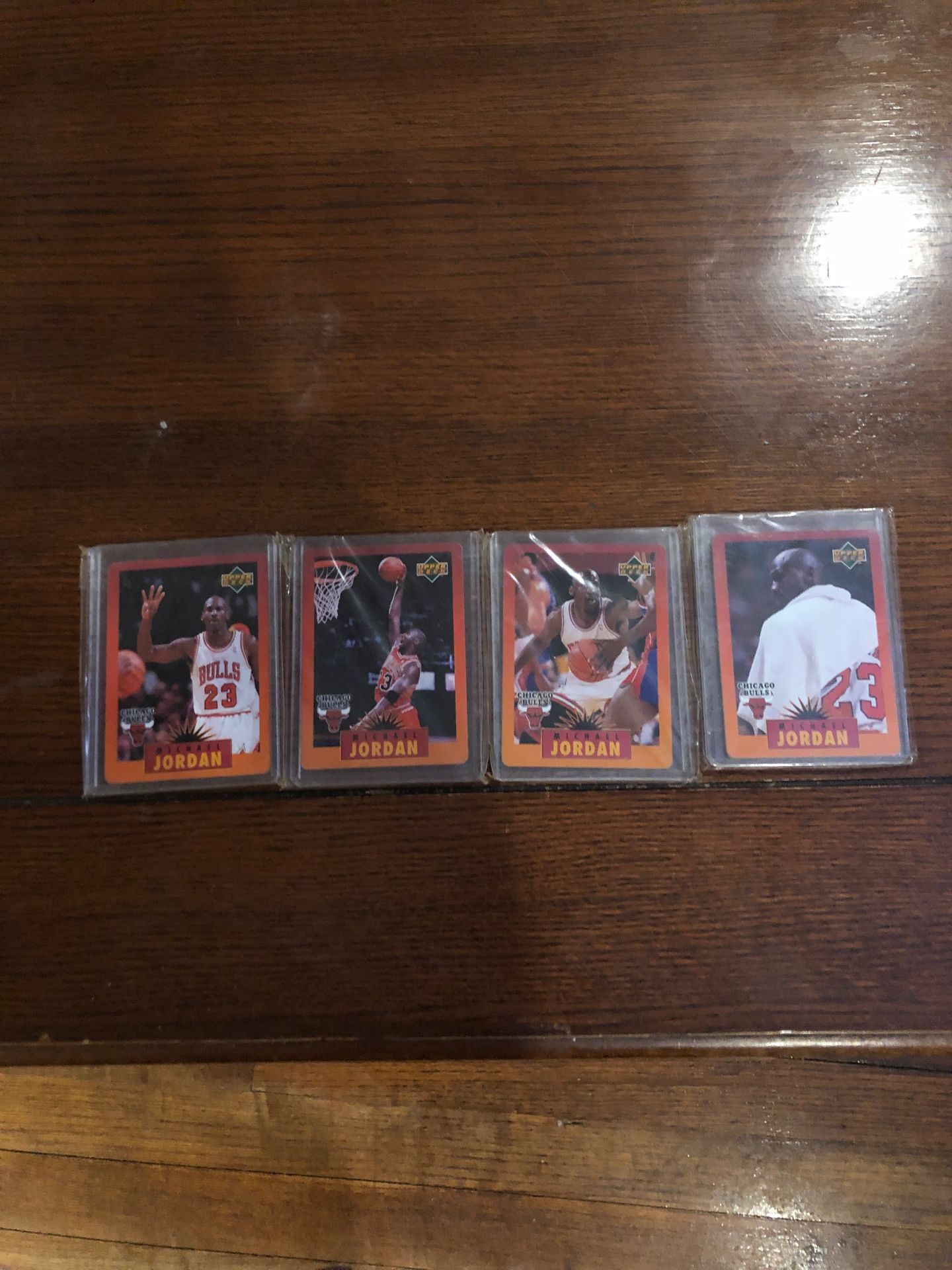 4 card set of Michael jordan upper deck 1996 metal card