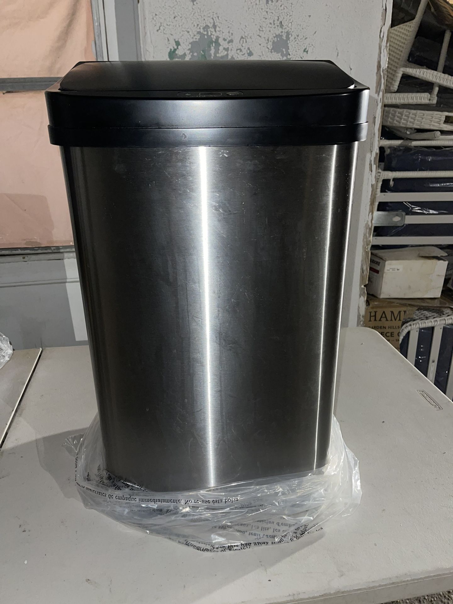 Minestars 13 Gal. Stainless Steel Touchless Metal Trashcan