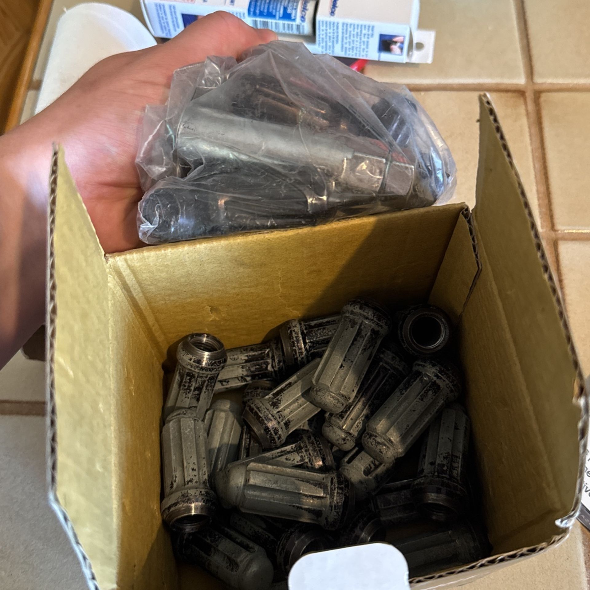 Locking Lug Nuts For Car