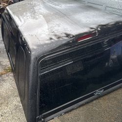 Canopy for a 8 foot truck bed