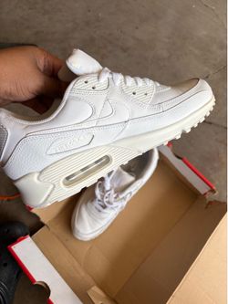 White Air max 90  size 9