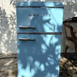 Nevera pequeña para habitación 