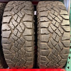 Goodyear LT 275 65 18 “C”