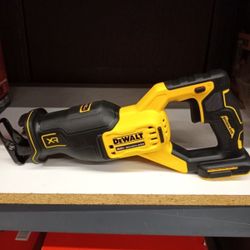 DEWALT 20V MAX BRUSHLESS XR VARIABLE
SPEED RECIPROCATING SAW TOOL ONLY