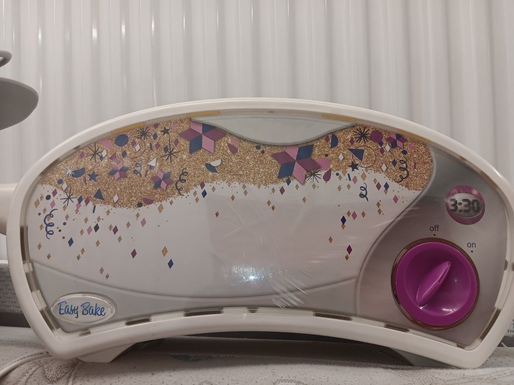 Easy Bake Oven