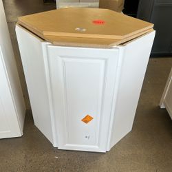 Hampton 24”x36”x12