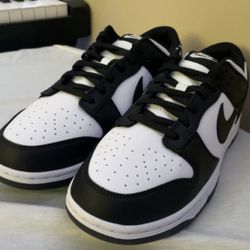 Nike Panda Dunks 