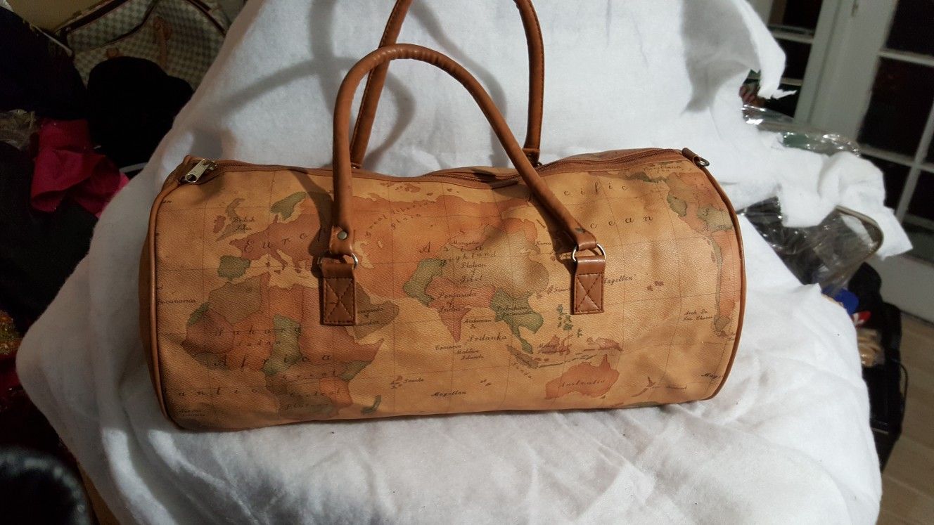 Globe map duffle bag