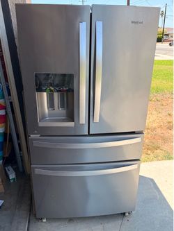 Refrigerator whirlpool