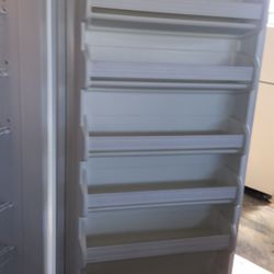 General Electric  Freezer 36 By 68 High Works  Exelent 