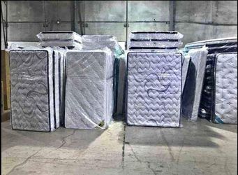 Twin mattress