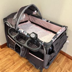 Baby Play Pen 