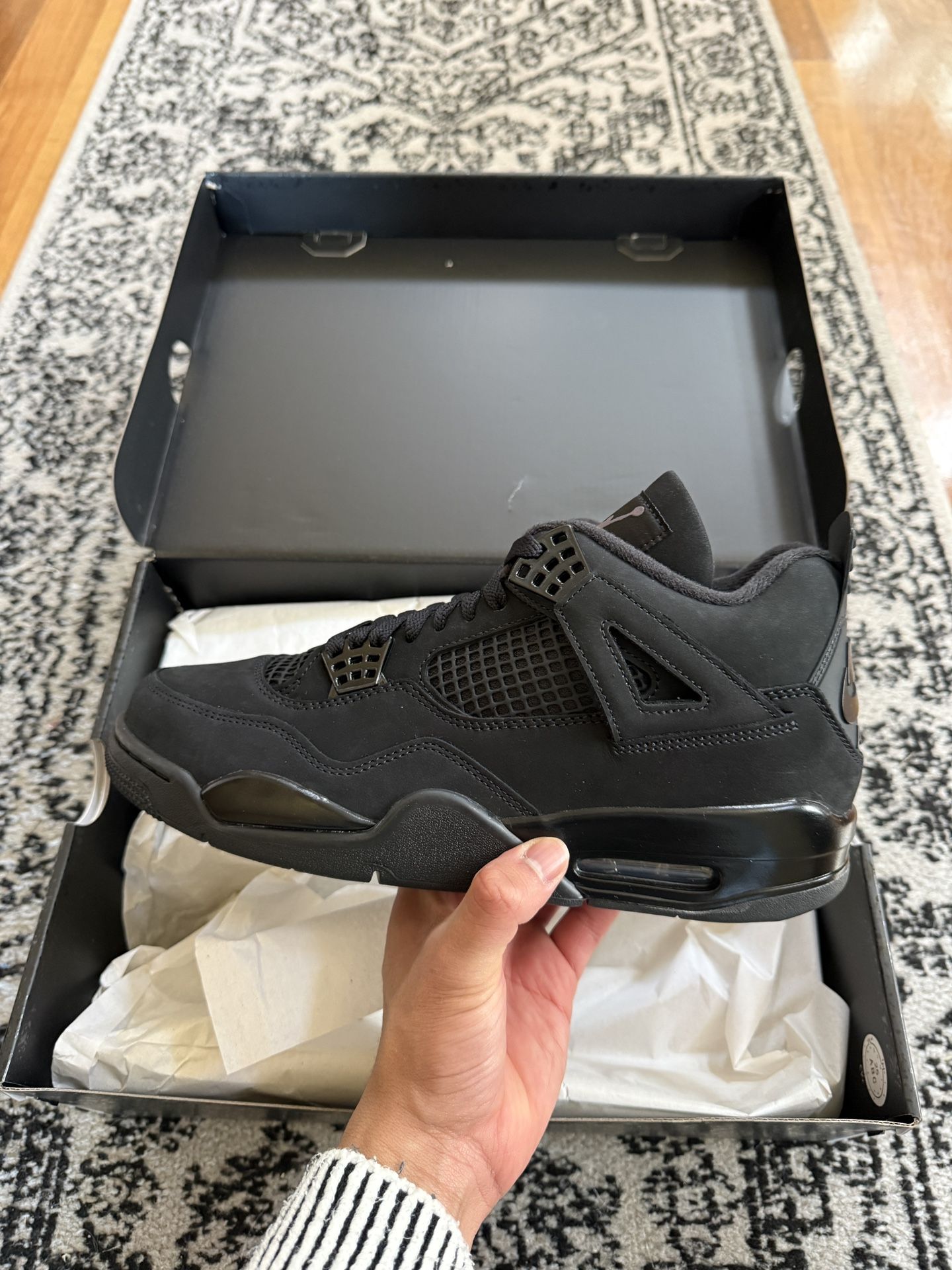 Nike Air Jordan 4 Black Cat Size 10