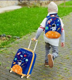 Kids luggage