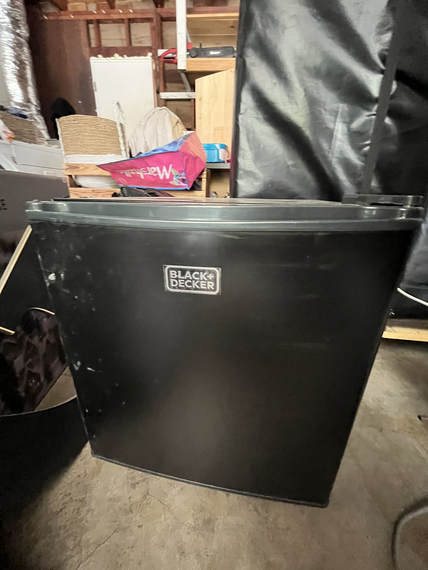 Black + Decker Mini Fridge