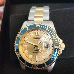 New Invicta Pro Diver 43mm Men's Watch Dual Tone Band