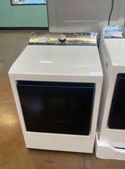 Electric dryer LG 27 inch wide 220v