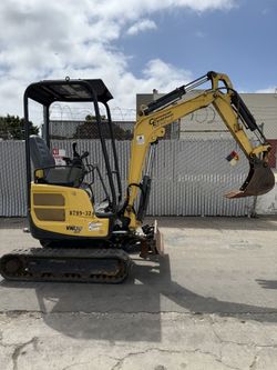 Yanmar ViO17-1A Mini Excavator - Compact, Zero Tail Swing, Ready to Work!