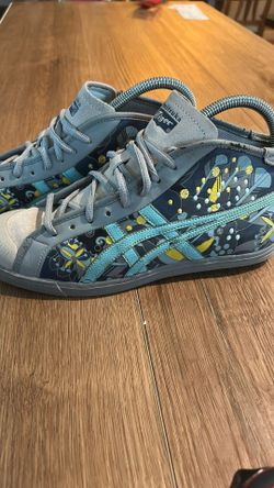 ASICS Onitsuka Tiger Women’s Sneakers 7.5