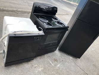 Black kitchen appliance set