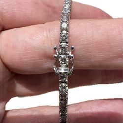 4.36ct Diamond Tennis Bracelet – 18K White Gold – Handcrafted