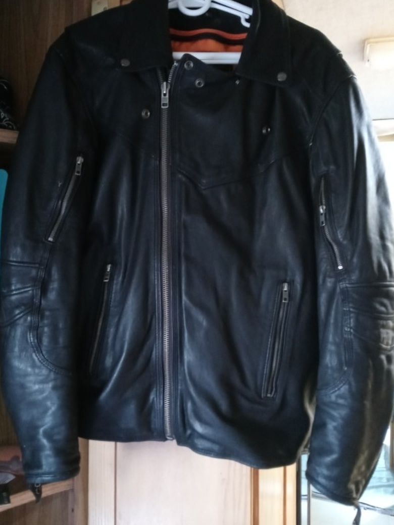 Size Large Leather Jacket For Riding