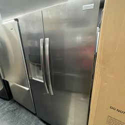 Frigidaire Gallery Side By Side In Stainless Steel New Open Box 