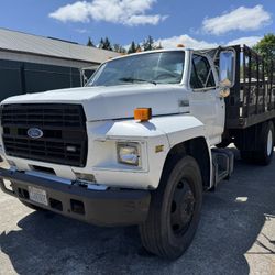 1993 FORD F700