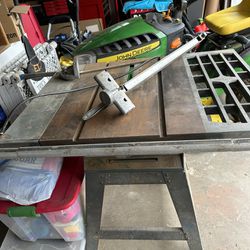 Craftsman’s Table Saw