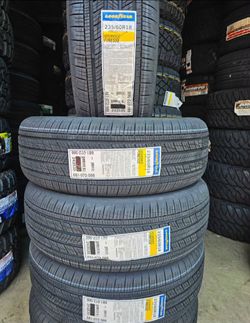 235/60R18 Goodyear assurance Set 4 New Tires
