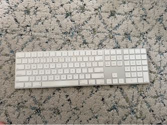 Used Magic Keyboard with Numeric Keypad - US English