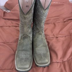 ARIAT WOMENS ROUND UP REMUDA WESTERN 6 1/2