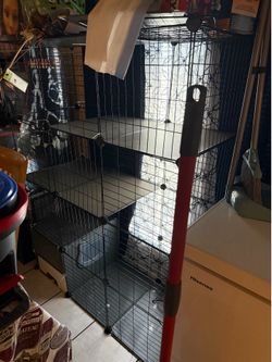 Cat cage