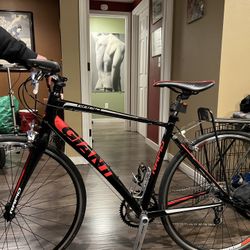 56 cm Giant Rapid Fluid Form Bike