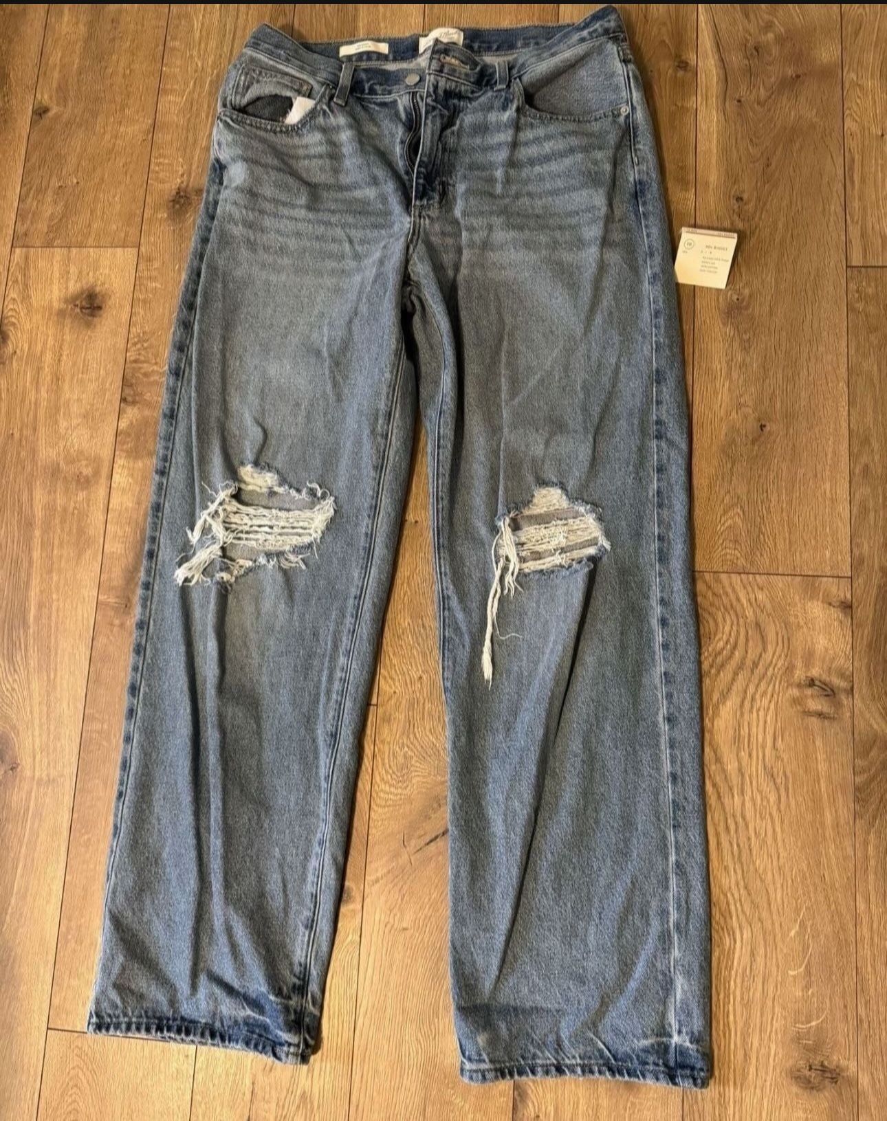 Women's Mid-Rise 90's Baggy Jeans - Universal Thread™ Medium Wash Destroy 10