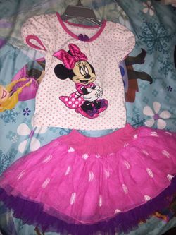 Minnie Mouse outfit